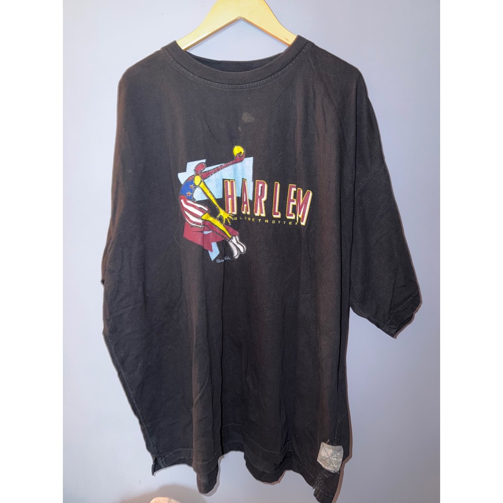 Vintage Platinum FUBU Harlem Globetrotters Graphic T-Shirt Black 90s Streetwear‎